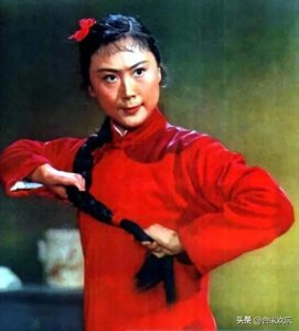 ​她因《红灯记》李铁梅出名，结婚4个月丈夫就去世，82岁近况如何