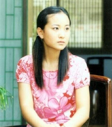 贾玲:最苦的时候被男友抛弃,从艺18年仅一段绯闻,39岁仍然单身