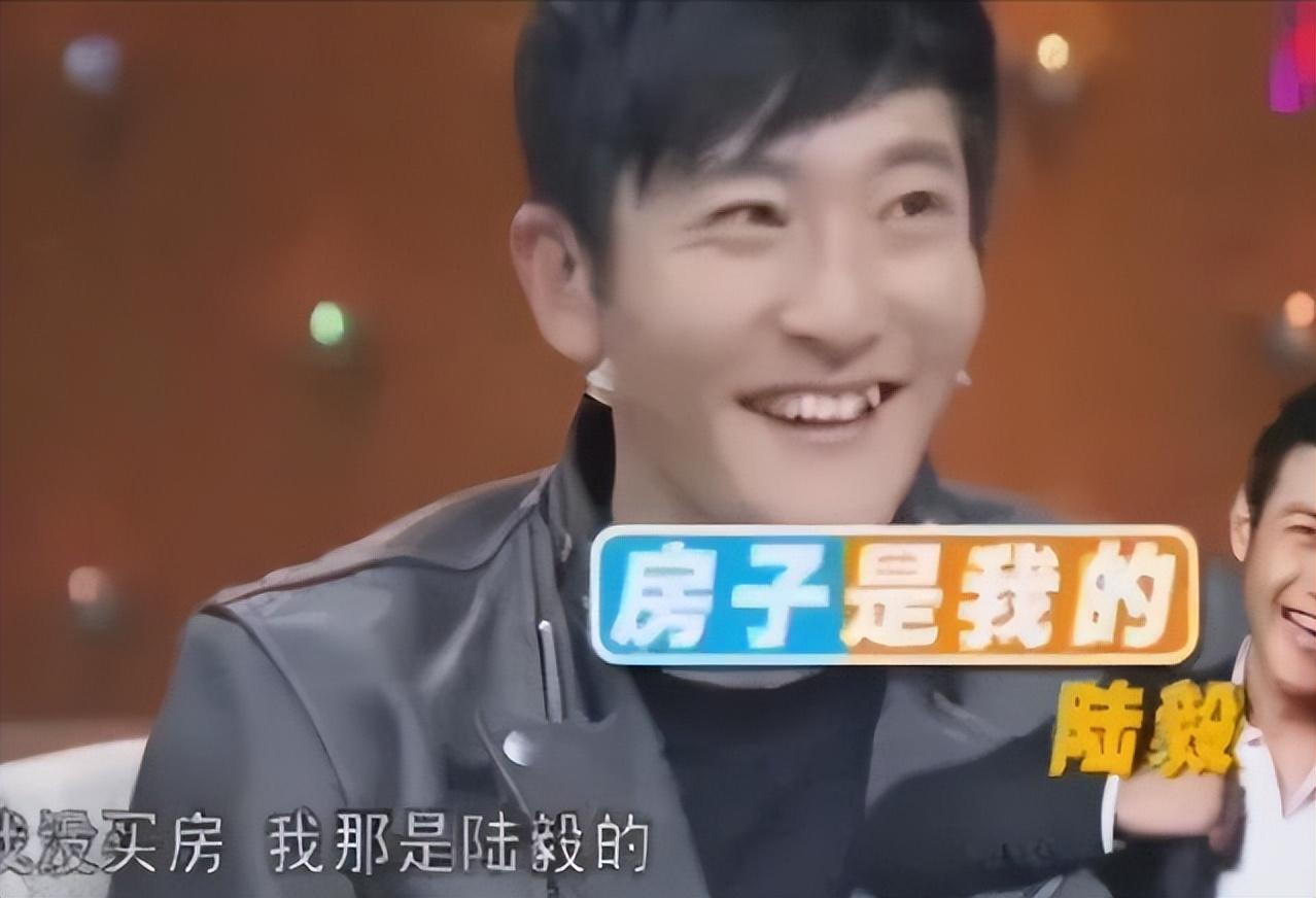 郭京飞个人资料简介作品(大器晚成郭京飞:和鲍莉认识一个月就结婚,17年过后恩爱如初)