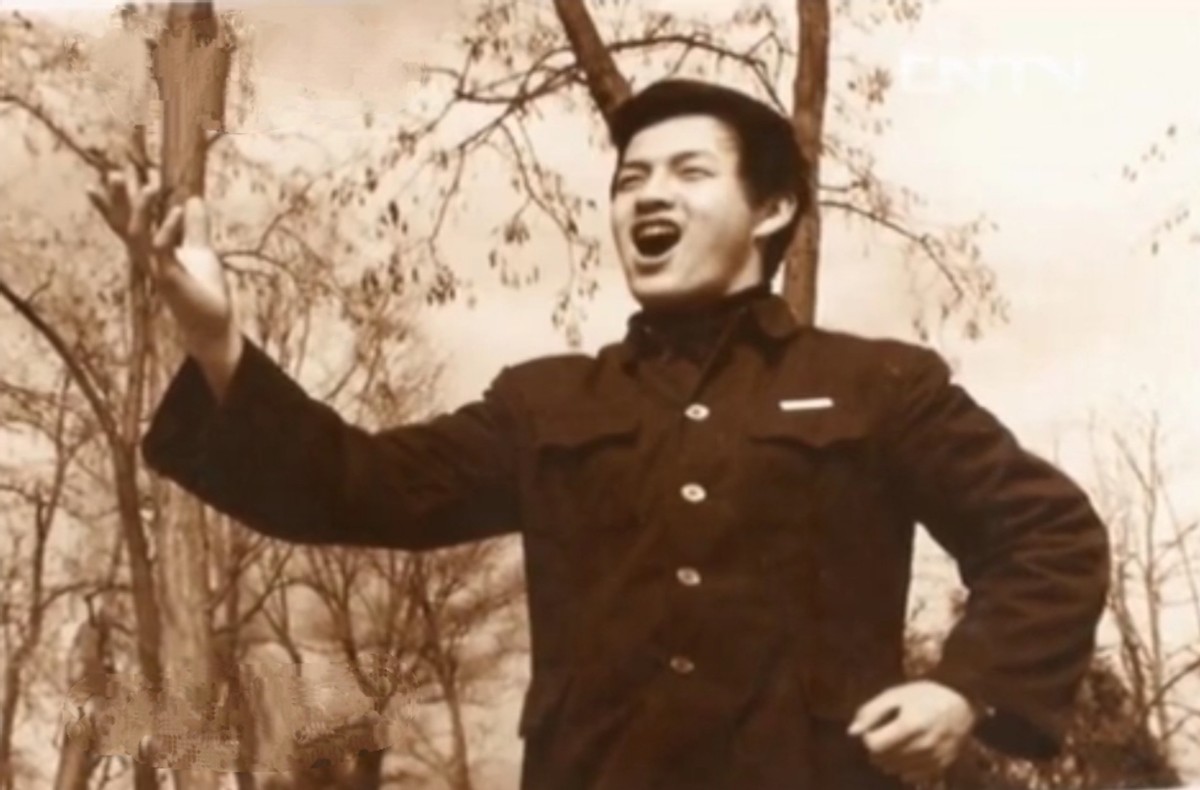 歌唱家吕继宏:事业人品双优,父母离世渴望有个家