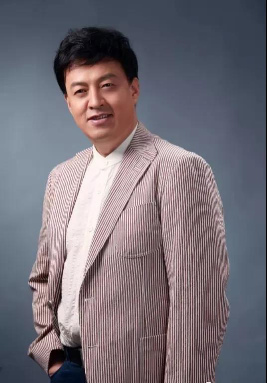 歌唱家吕继宏:事业人品双优,父母离世渴望有个家