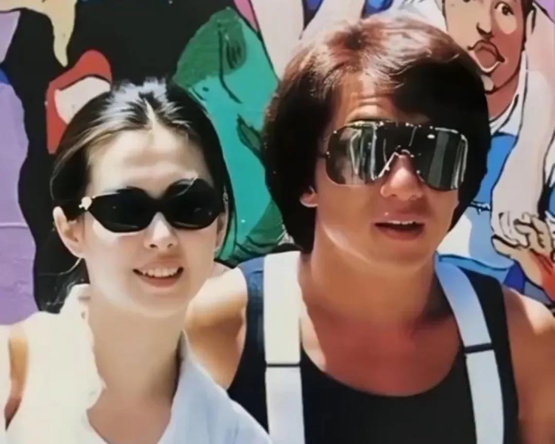 王祖贤颜值巅峰期有多美，天王们都为她争先恐后！