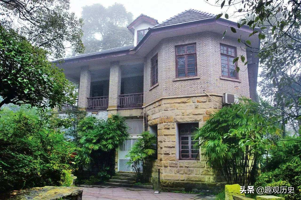 杜月笙一生挥金如土,上海民间盛传其富可敌国,如今可排名多少?