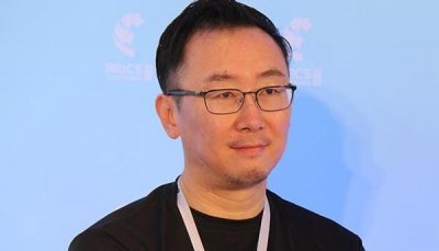 ​导演陆川第一任妻子及前女友是谁 陆川胡蝶是怎么认识的