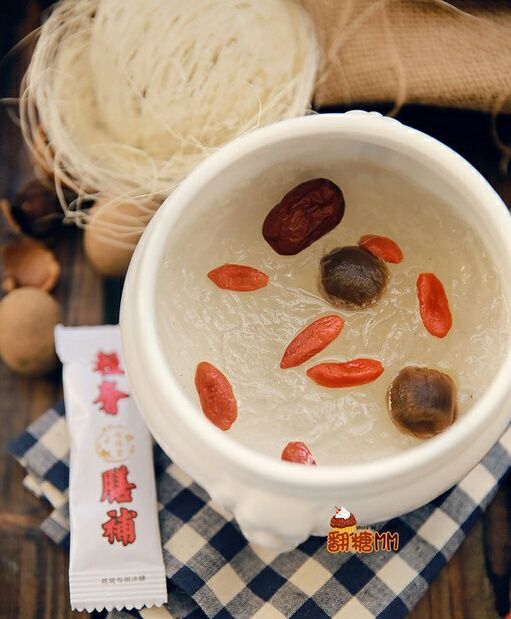 炖燕窝加冷水炖还是热水,燕窝是水开了放还是不开放图12
