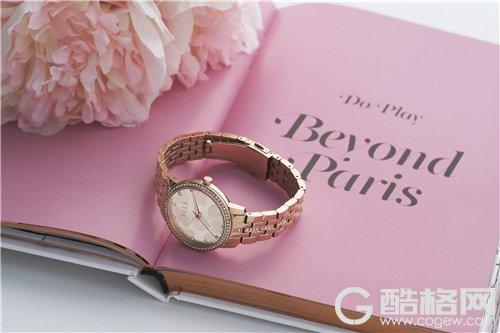 elle女士腕表钢带黑色（法式优雅的五种打开方式）(8)