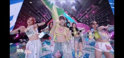 ​《创3》陈倩楠出现失误，希林熬夜赶通告，田京凡rap开嗓惊艳