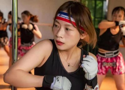 ​拳击、摔跤吧，深圳姐姐！重竞技运动成深圳白领女性“新宠”