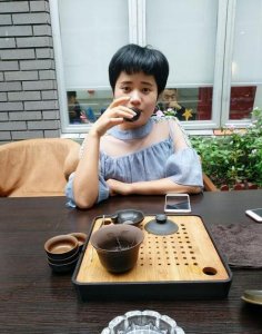 ​腮红使用方法(腮红的选择及如何使用)
