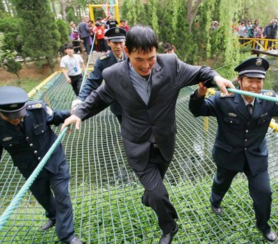 朱之文和老婆离婚了吗 李玉华一直是朱之文最强大的后盾