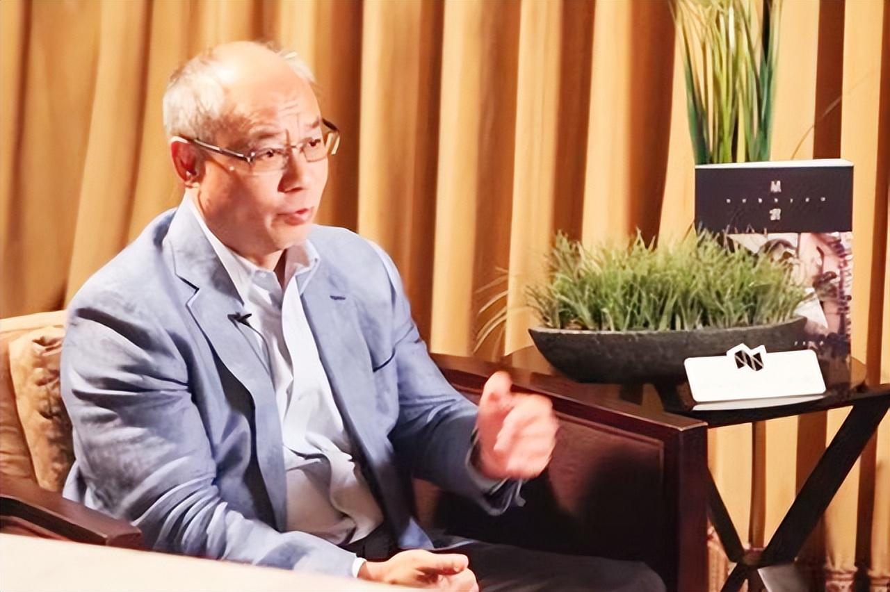 李宁简介个人资料（“体操王子”李宁身价百亿，58岁头发脱落，59岁妻子仍风韵犹存）