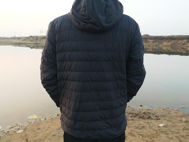 狼爪羽绒服哪个品牌好(冬季保暖大杀器)(16)