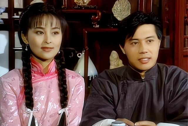 黄志忠的前妻是谁(黄志忠的前妻和现任) 黄志忠 前妻 第21张