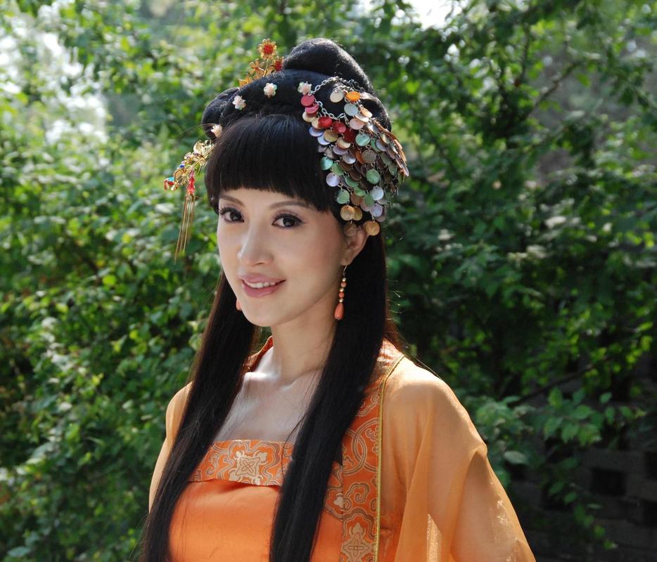 金巧巧图片
