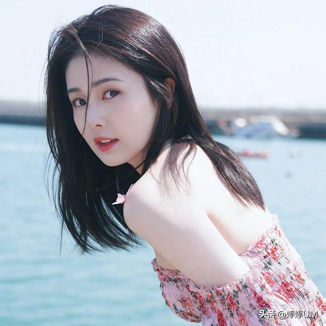 白鹿壁纸精选，性感迷人、活泼开朗，这么优秀的女孩子谁不喜欢呢