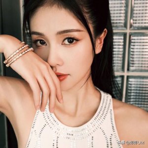 ​白鹿壁纸精选，性感迷人、活泼开朗，这么优秀的女孩子谁不喜欢呢