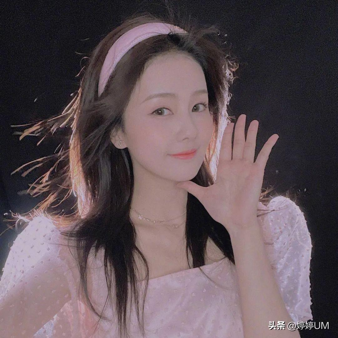 白鹿壁纸精选，性感迷人、活泼开朗，这么优秀的女孩子谁不喜欢呢