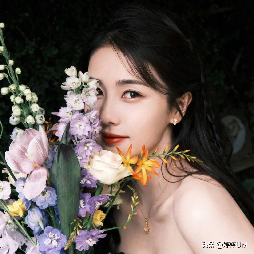 白鹿壁纸精选，性感迷人、活泼开朗，这么优秀的女孩子谁不喜欢呢