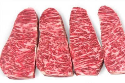​牛小排是牛的哪个部位 牛胸腔左右两侧肋骨部分