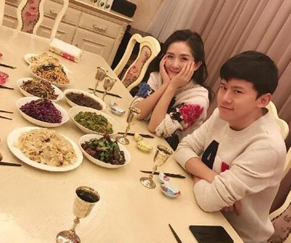 张杰谢娜什么时候离的婚是真的吗 张杰出轨疑似要婚变