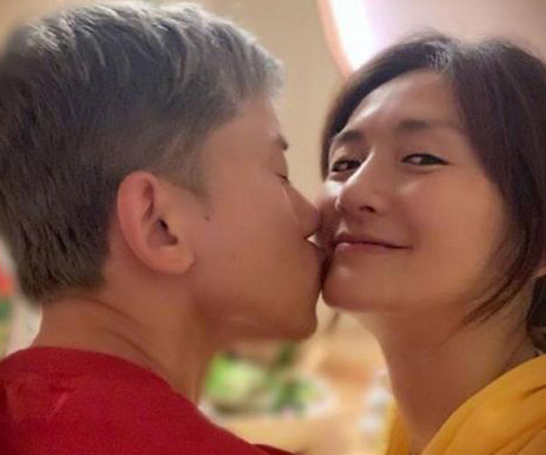张杰谢娜什么时候离的婚是真的吗 张杰出轨疑似要婚变