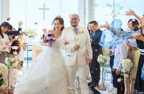 王子变青蛙主题曲白雪（记得王子变青蛙中的女二吗）(6)