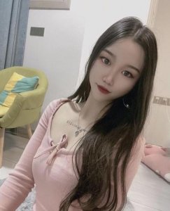 ​女生吃饭后给男生转账,男生收了(吃饭后女生转钱给男生)