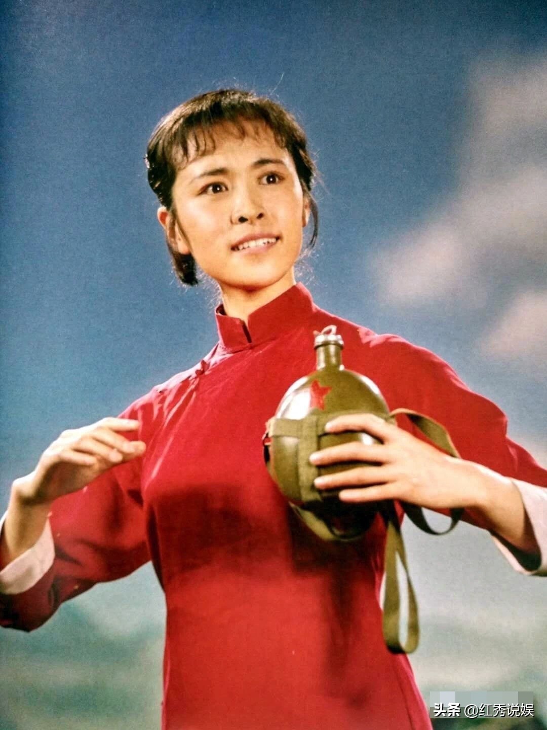 70年代老电影《沂蒙颂》，高清剧照欣赏，男女主角如今近况如何？