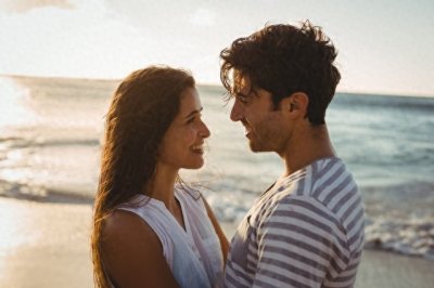 ​男人不把钱交给老婆管，原因有三，很现实