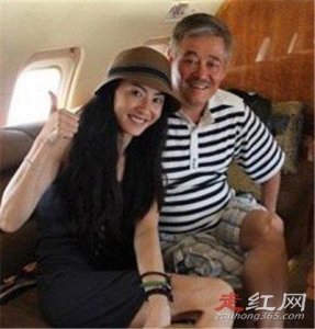 ​赵本山的飞机为什么要卖被某老虎整惨了怎么回事