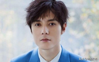 ​人设崩了！男星张超被爆劈腿多位女星！前女友甩聊天记录实锤