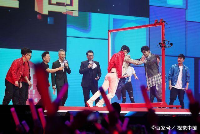 《王牌8》官宣阵容！唐嫣取代贾玲、华晨宇未退出，网友们吐槽不满！