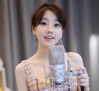 ​粉丝千万最能赚钱的7位网红，年收入上亿，吸金能力速度堪比高铁