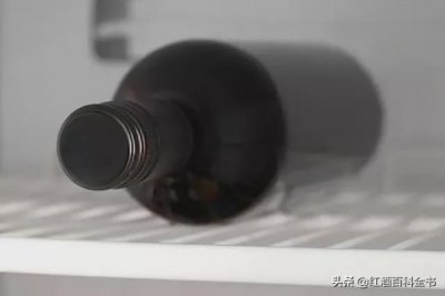 ​红酒应该放在冰箱里吗(红酒放在5度的冰箱)