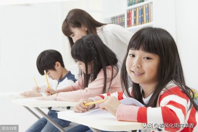 ​尧加偏旁组词（尧加偏旁组词是什么字啊）
