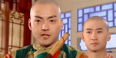 ​《还珠》开播25年，萧剑扮演者朱宏嘉与景甜搭戏，童年男神成大叔