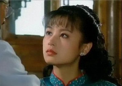 ​把琼瑶剧女演员，和于正剧女演员的哭戏一比较，差距就出来了