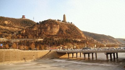 ​延安十大特色美食。延安不光美食好吃，还是红色革命圣地