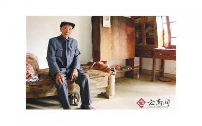 ​40岁的我爱上了一个90后，还怀上了他的孩子