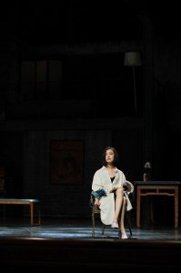 ​倪妮话剧巡演照