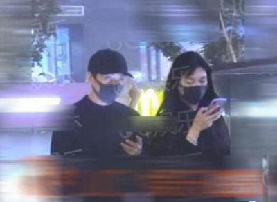 ​武艺恋情被工作人员否认几年前的照片拿出来什么意思