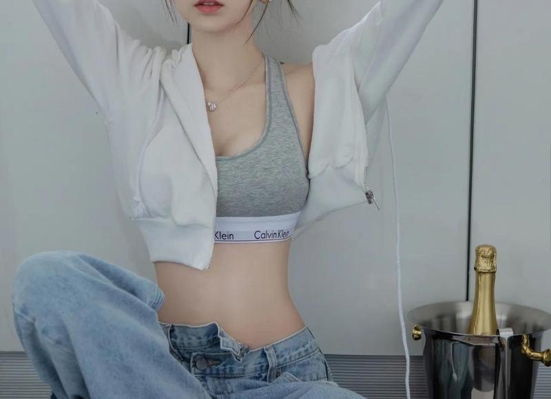 二婚18年丈夫把房子给其前妻女儿(二婚妻子瞒着我把房子卖给他儿子)