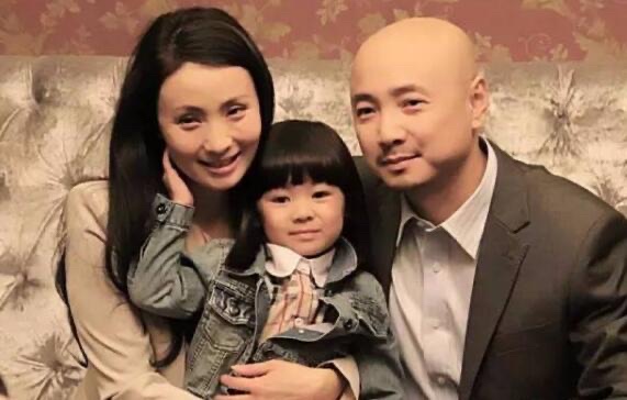 陶红老公是哪个导演啊 老公是导演徐铮